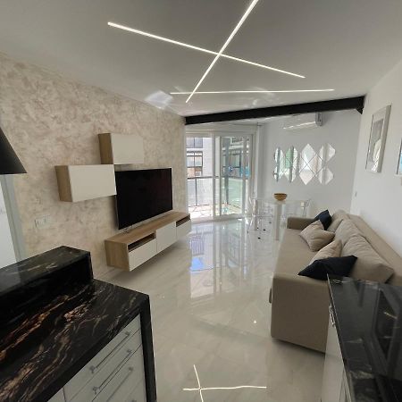 Apartamento Imperio 3 - Puerto Deportivo Playa ماربيا المظهر الخارجي الصورة